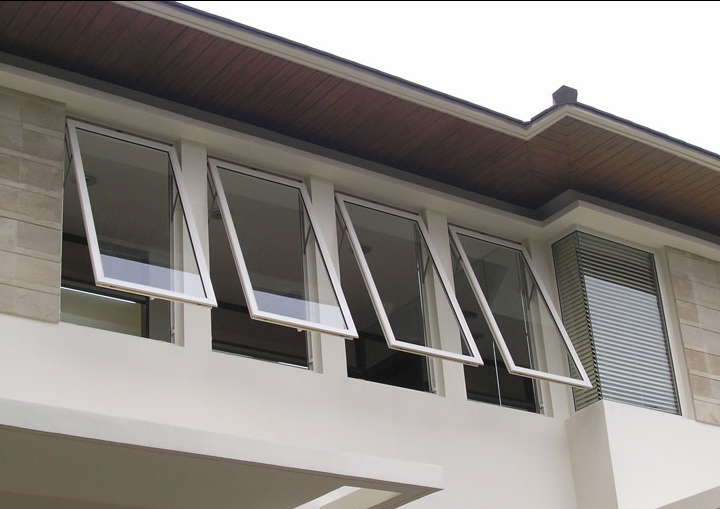 Ventana Proyectante